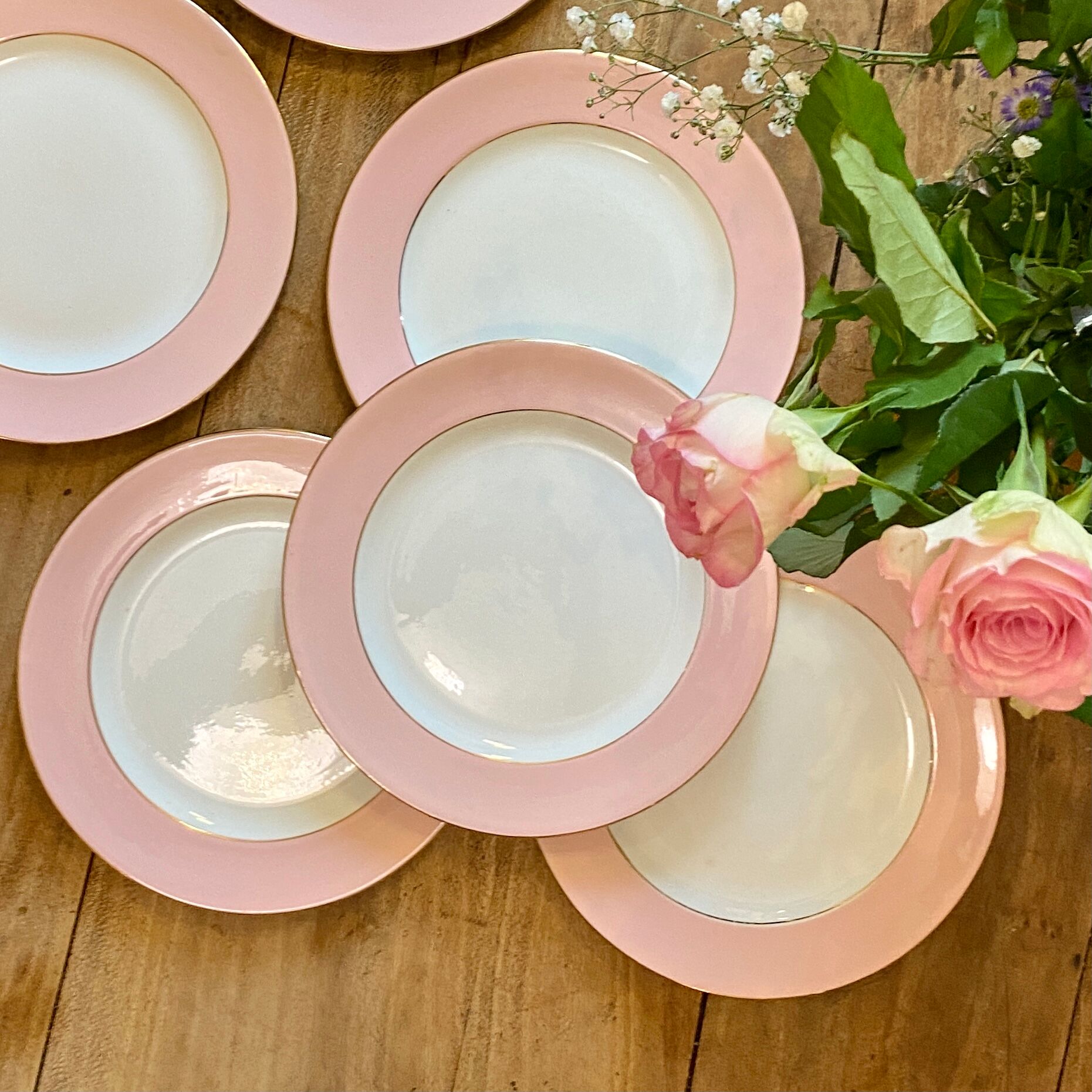 Set of 7 flat plates vintage pink L'Amandinoise