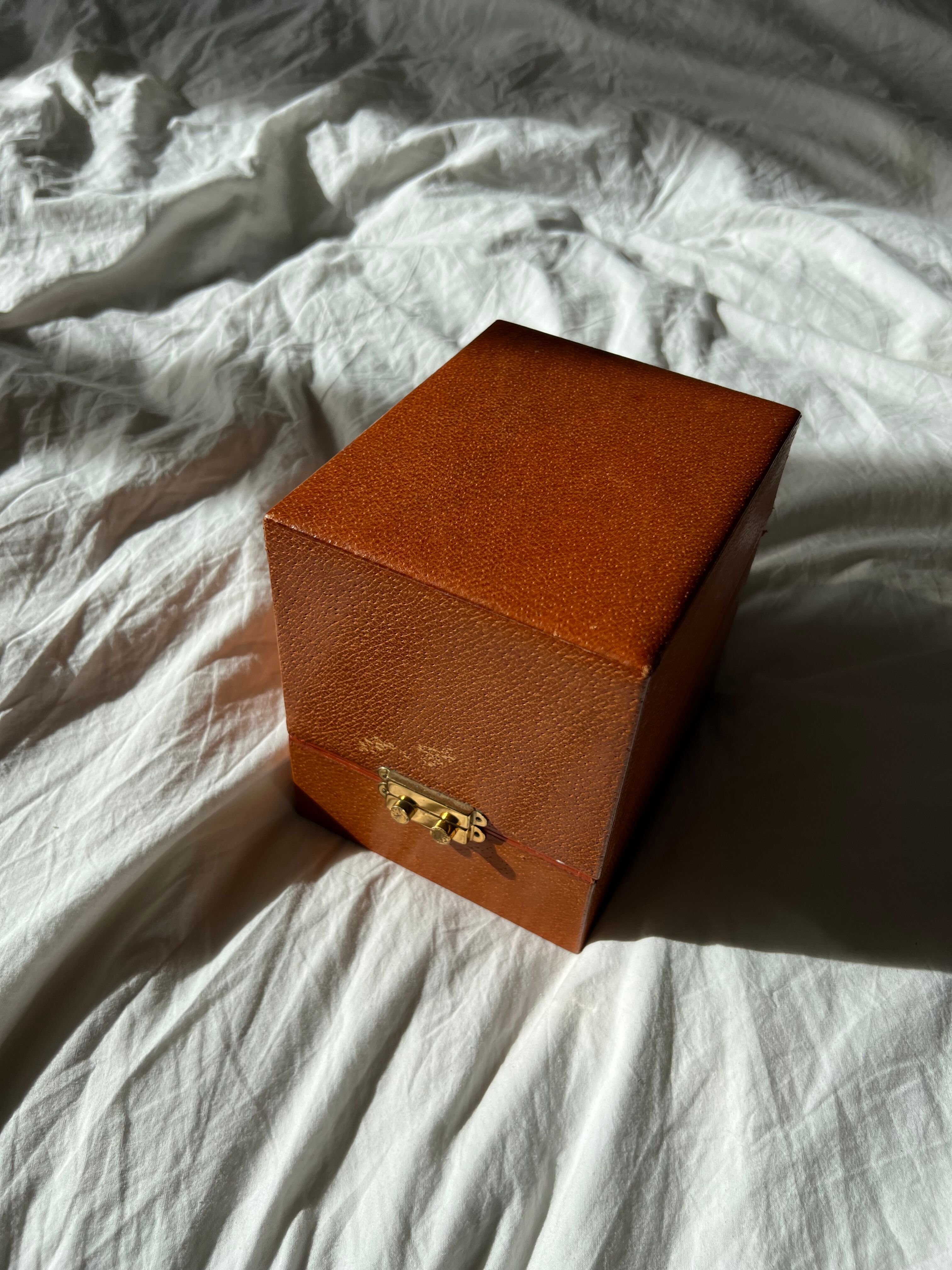 Leather liquor cellar