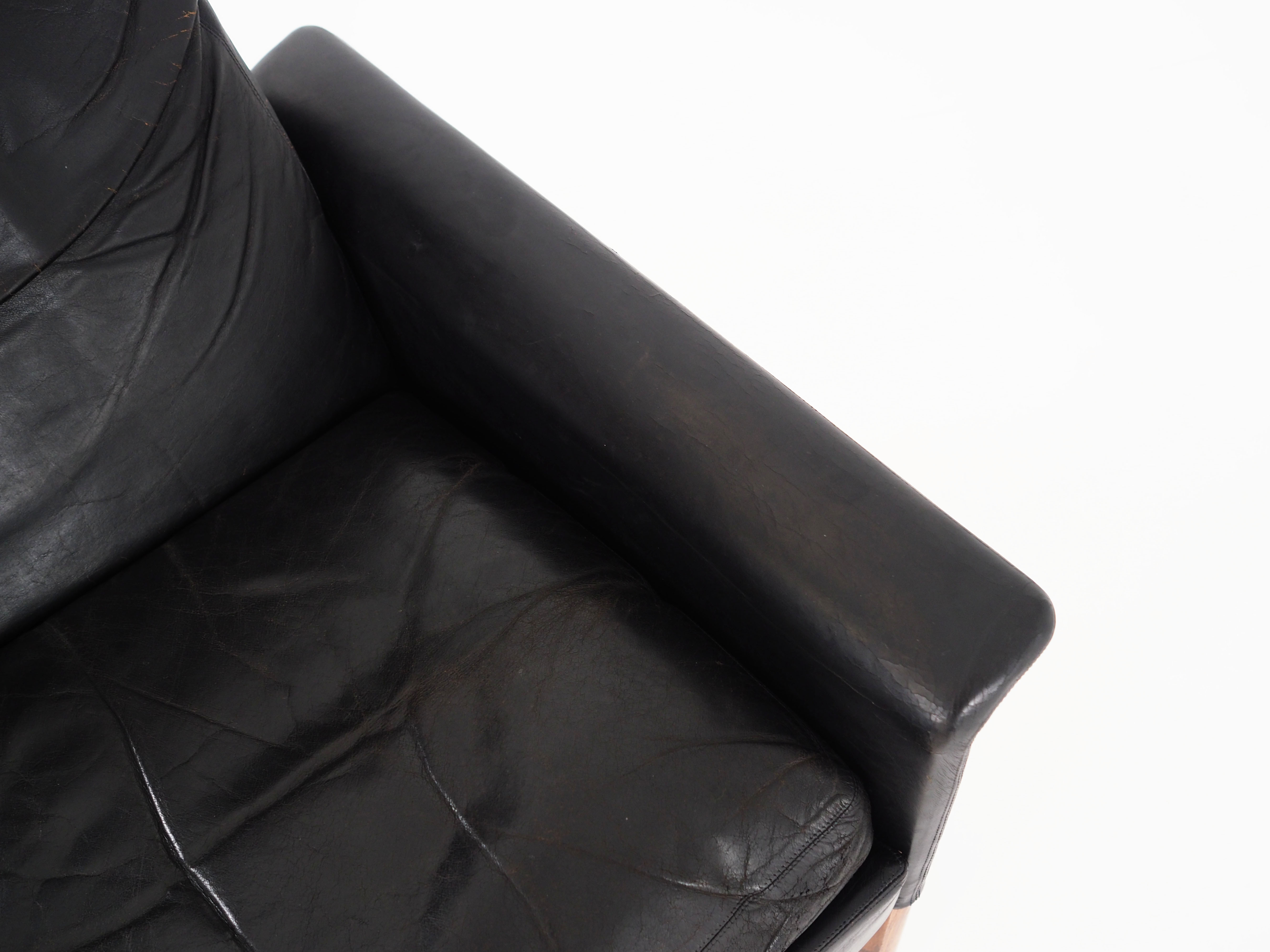 Leather armchair by Hans Olsen