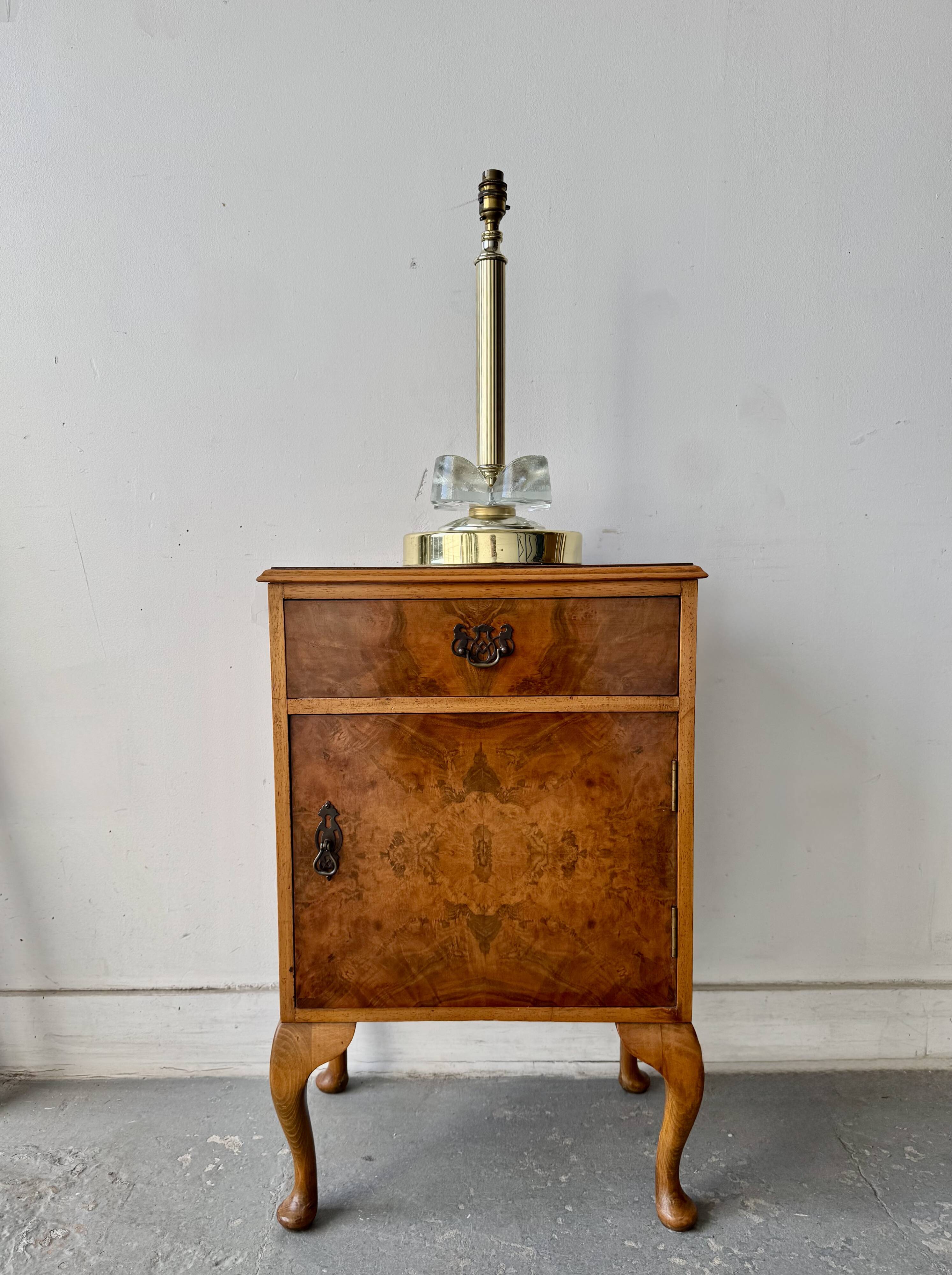 Base de lampe de table en laiton et verre vintage