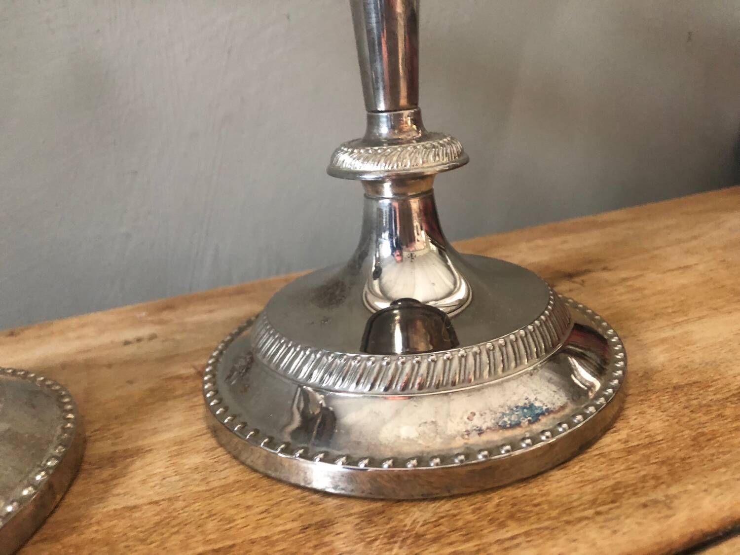 Silver metal candle holders that can be paired.