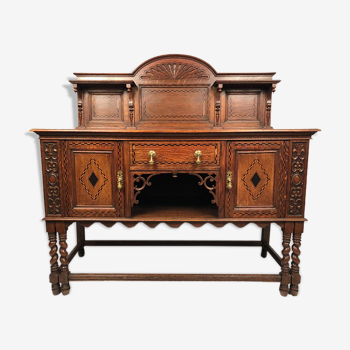 Cabinet en chêne de style Renaissance anglaise