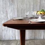Scandinavian table