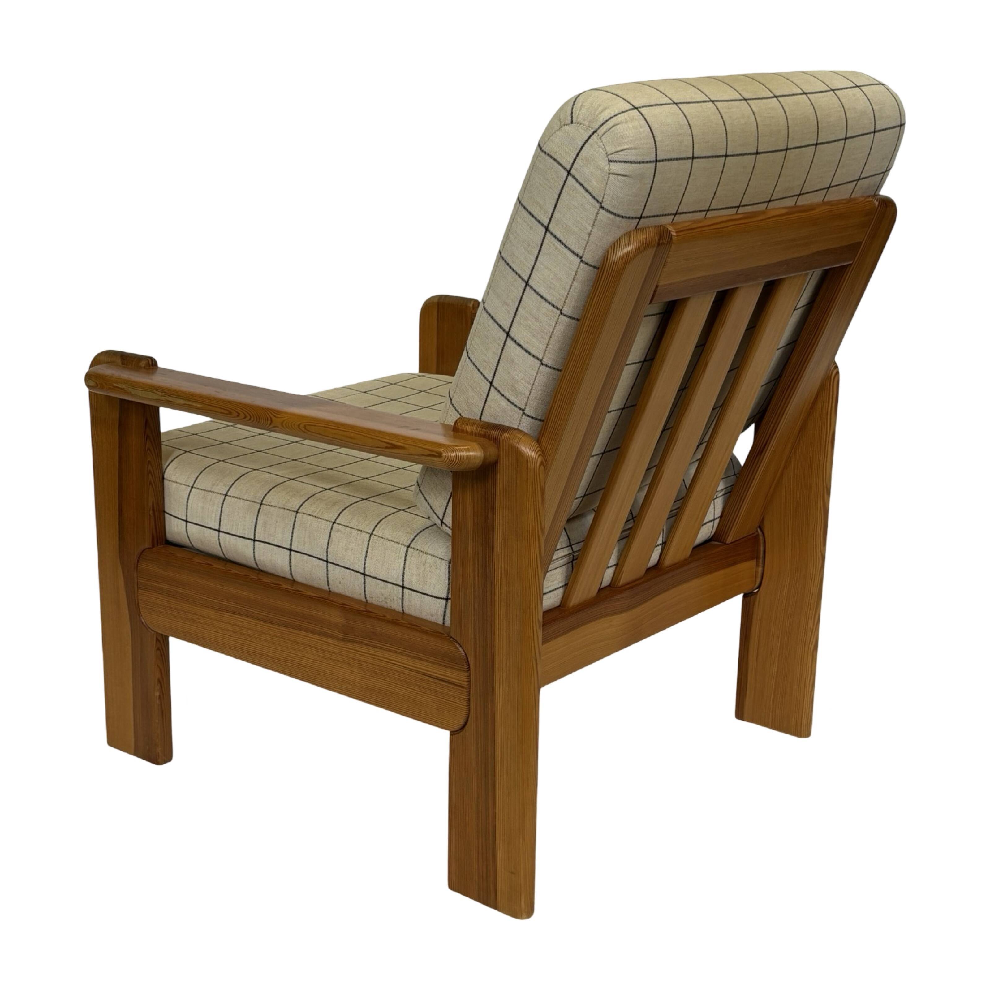 Vintage armchair set of 2 pinewood pine 70s design