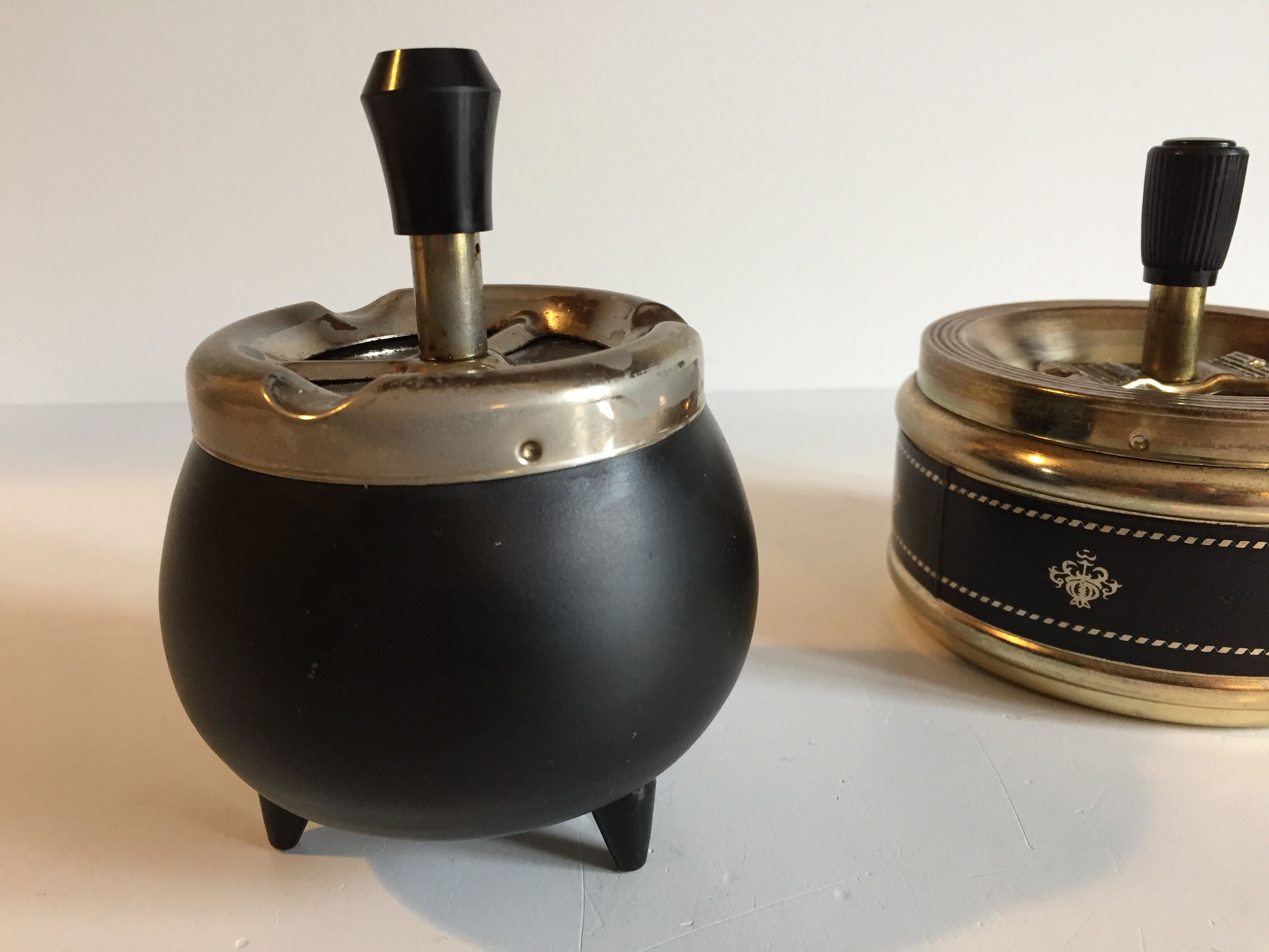 Set of 2 vintage mechanical ashtrays