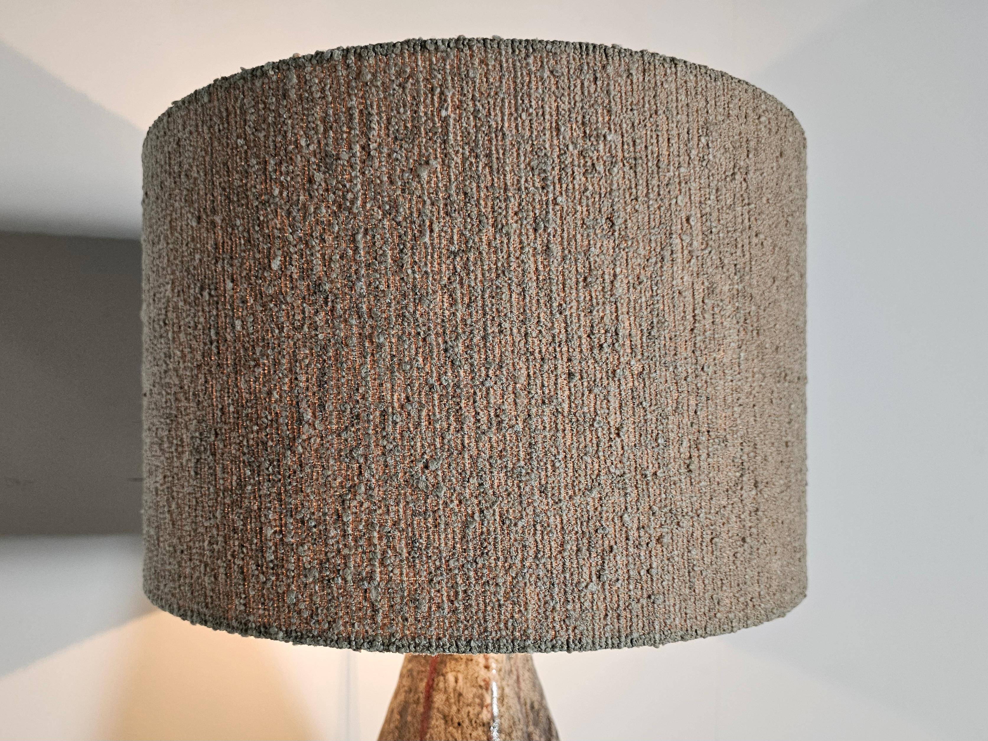 Hand-painted ceramic table lamp in Japanese style, 1970.