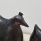 Trio de sculptures poules en ébène
