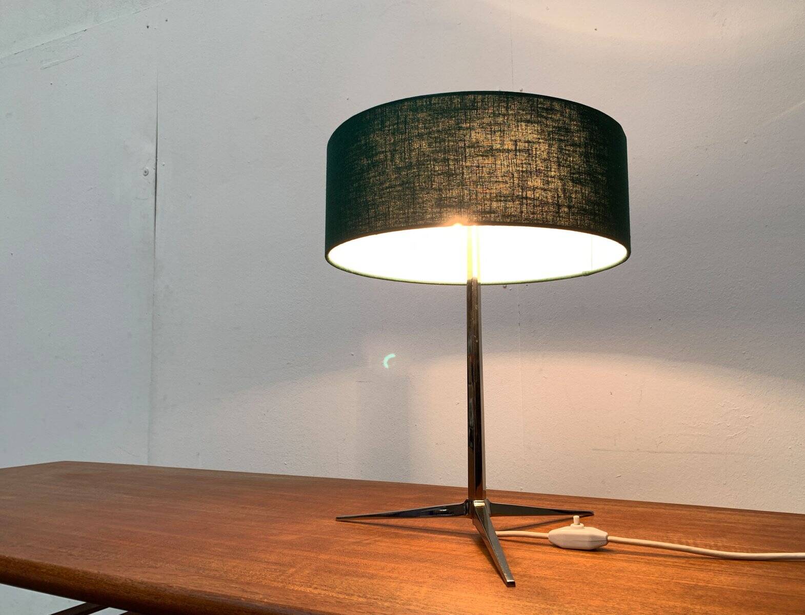 Mid-century minimalist tripod table lamp by Kaiser Leuchten, 1960s.