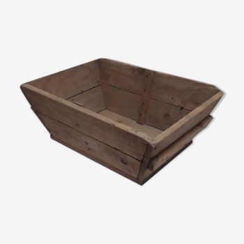 Wooden box trapezoidal
