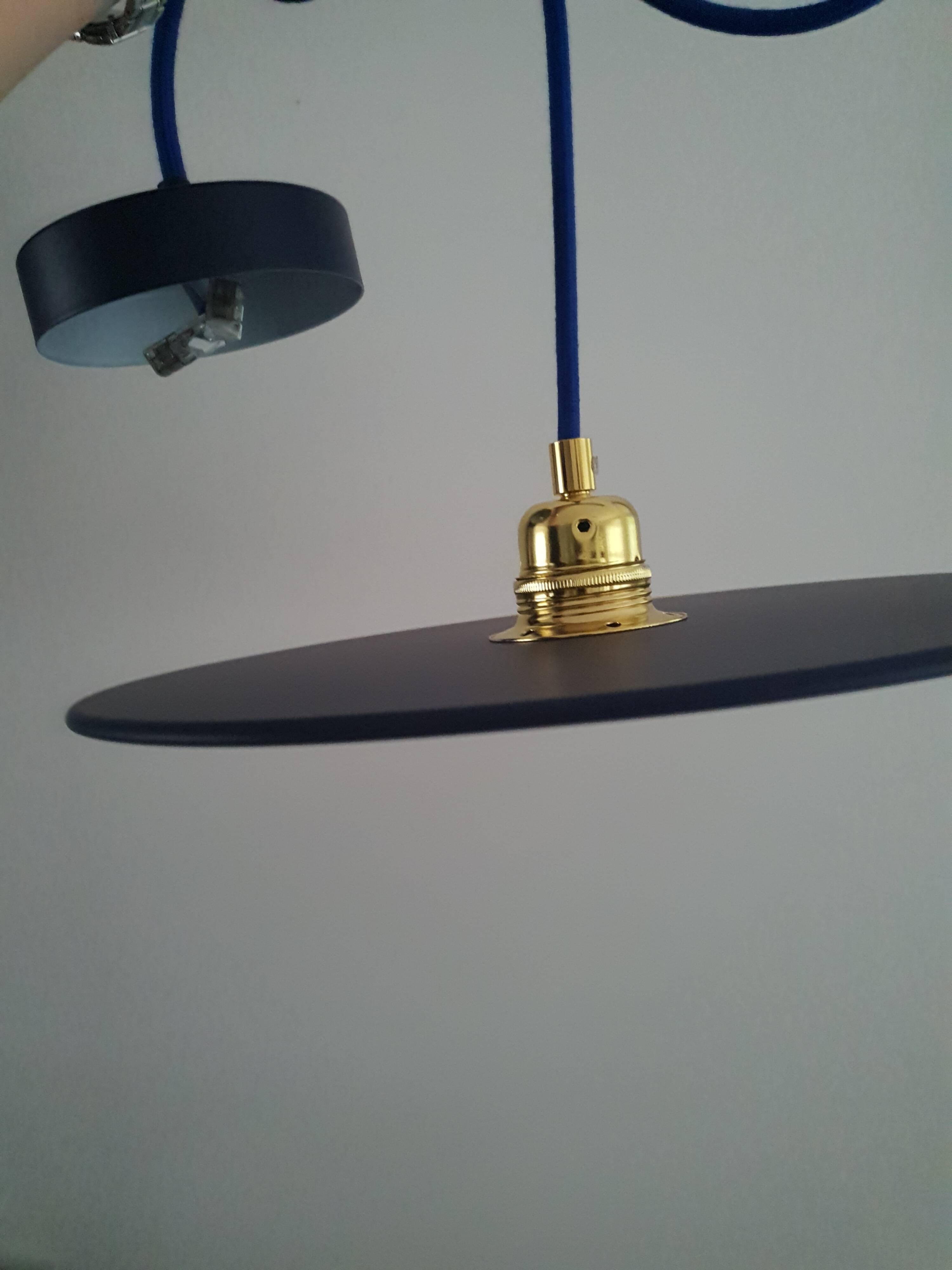 Midnight blue painted metal disc pendant light - blue textile cable