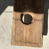 Side table in blond teak openwork tray