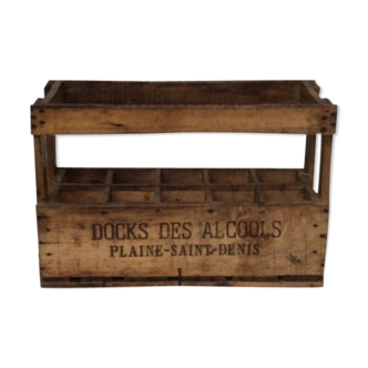 Vintage wooden bottle holder