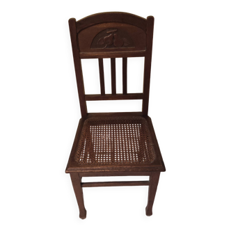 Chaise cannée en chêne foncé