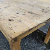 Farm table