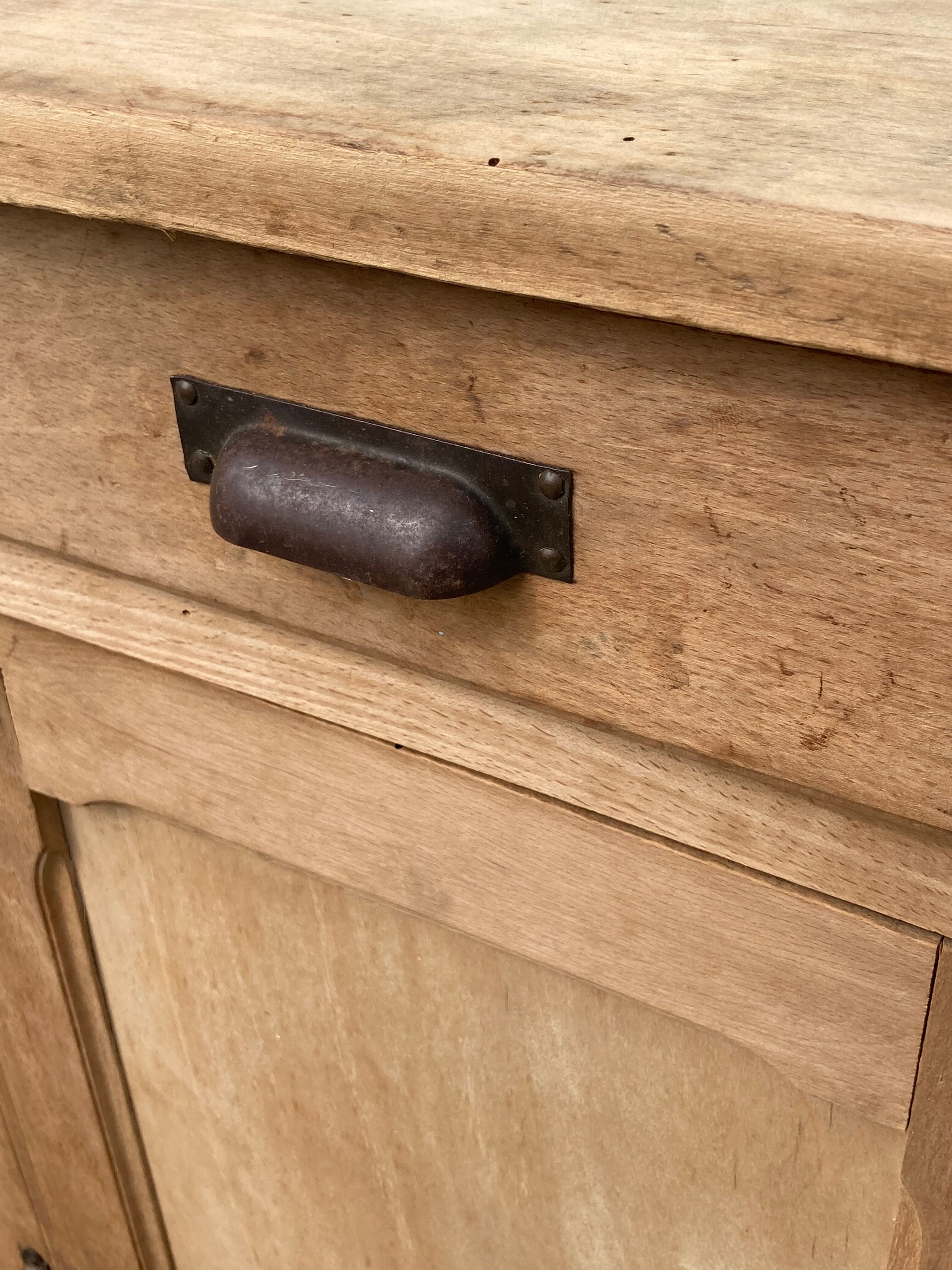 Natural Parisian buffet