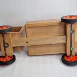 Vintage pulling truck, sleek design 70s-80s