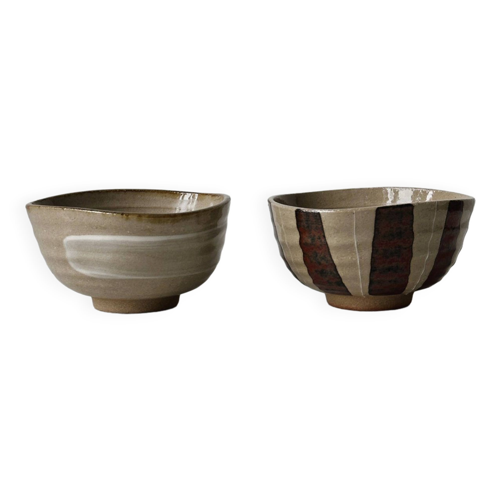 Set of 2 ceramic bowls