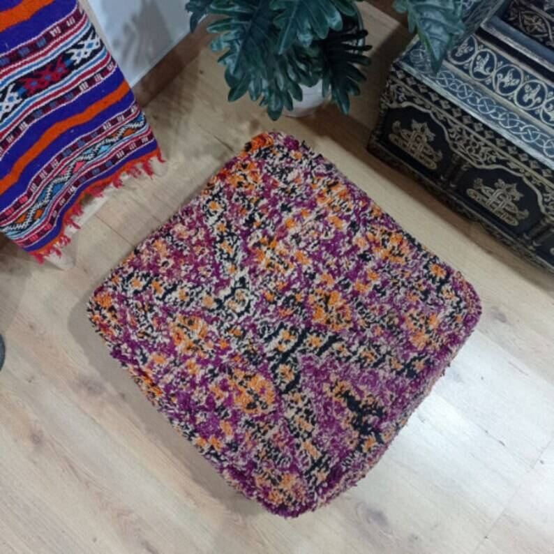 Handmade Berber pouf in wool 60 X 60 X 20 CM