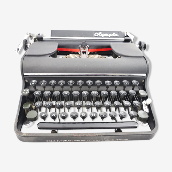 Machine to type Olympia SM1 black 40