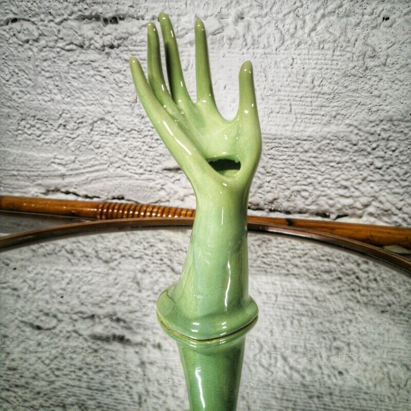 Hand baguier soliflore water green