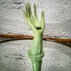 Hand baguier soliflore water green