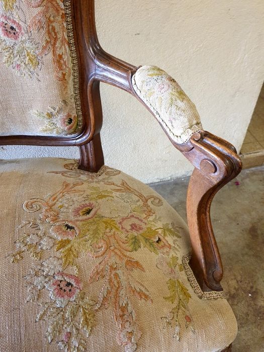 Louis XV style sofa bench in molded and carved wood - nineteenth century