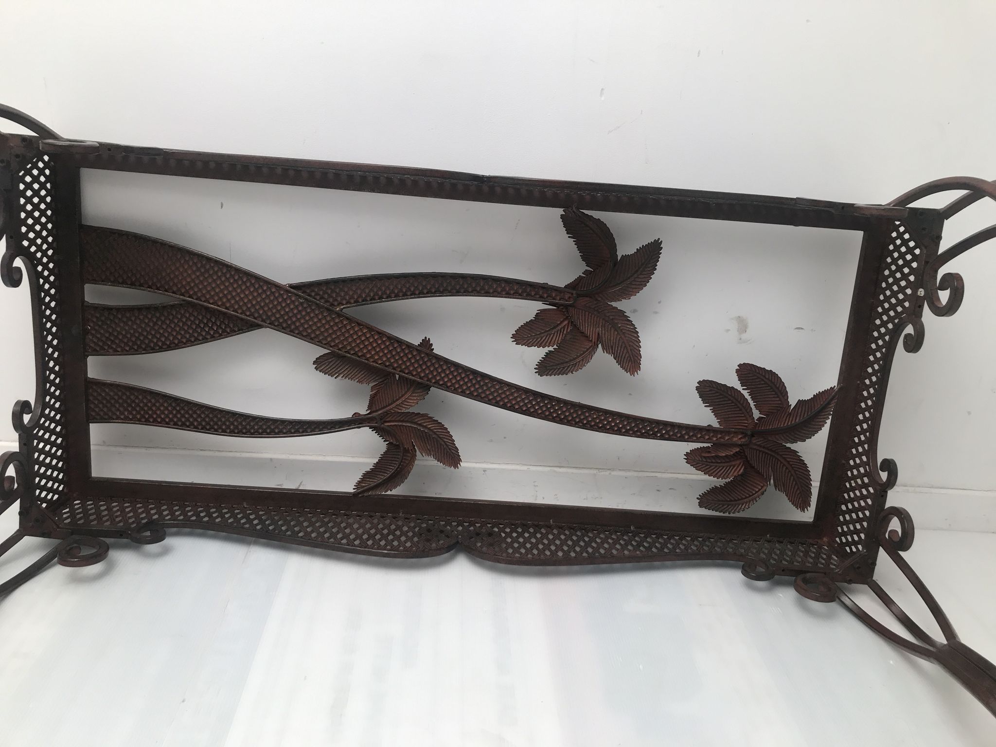 Table basse en fer forgé des années 50-60