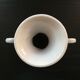 Vase blanc anses cygnes