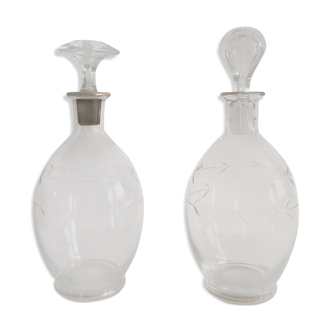 Suite of two vintage carafes