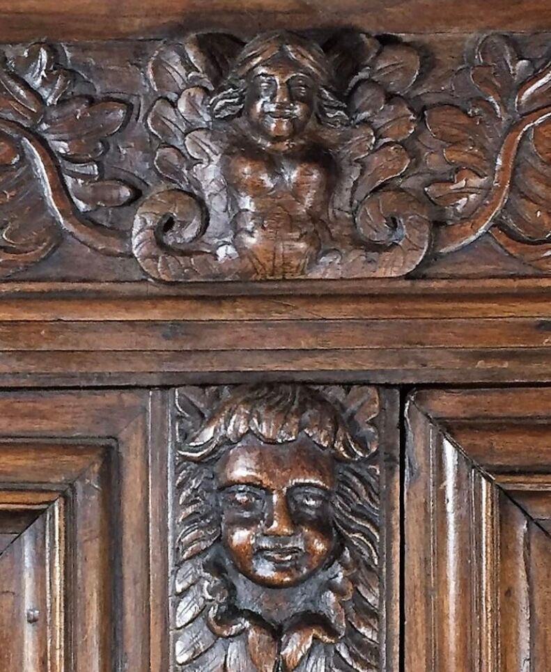 Double body sideboard, Walnut, Renaissance period, Circa 1600