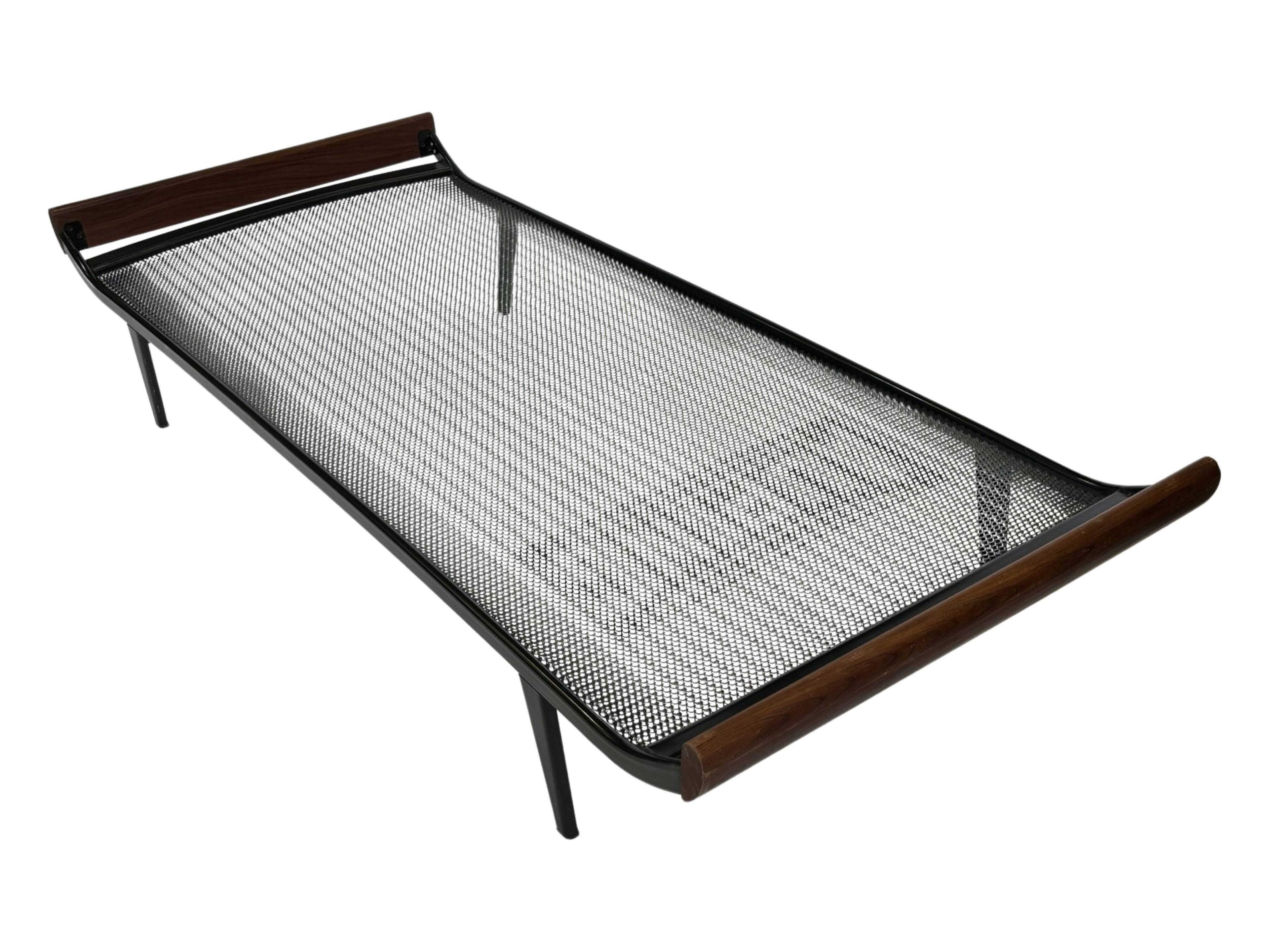 Vintage Day bed Auping Cleopatra design by Dick Cordemeyer 60's