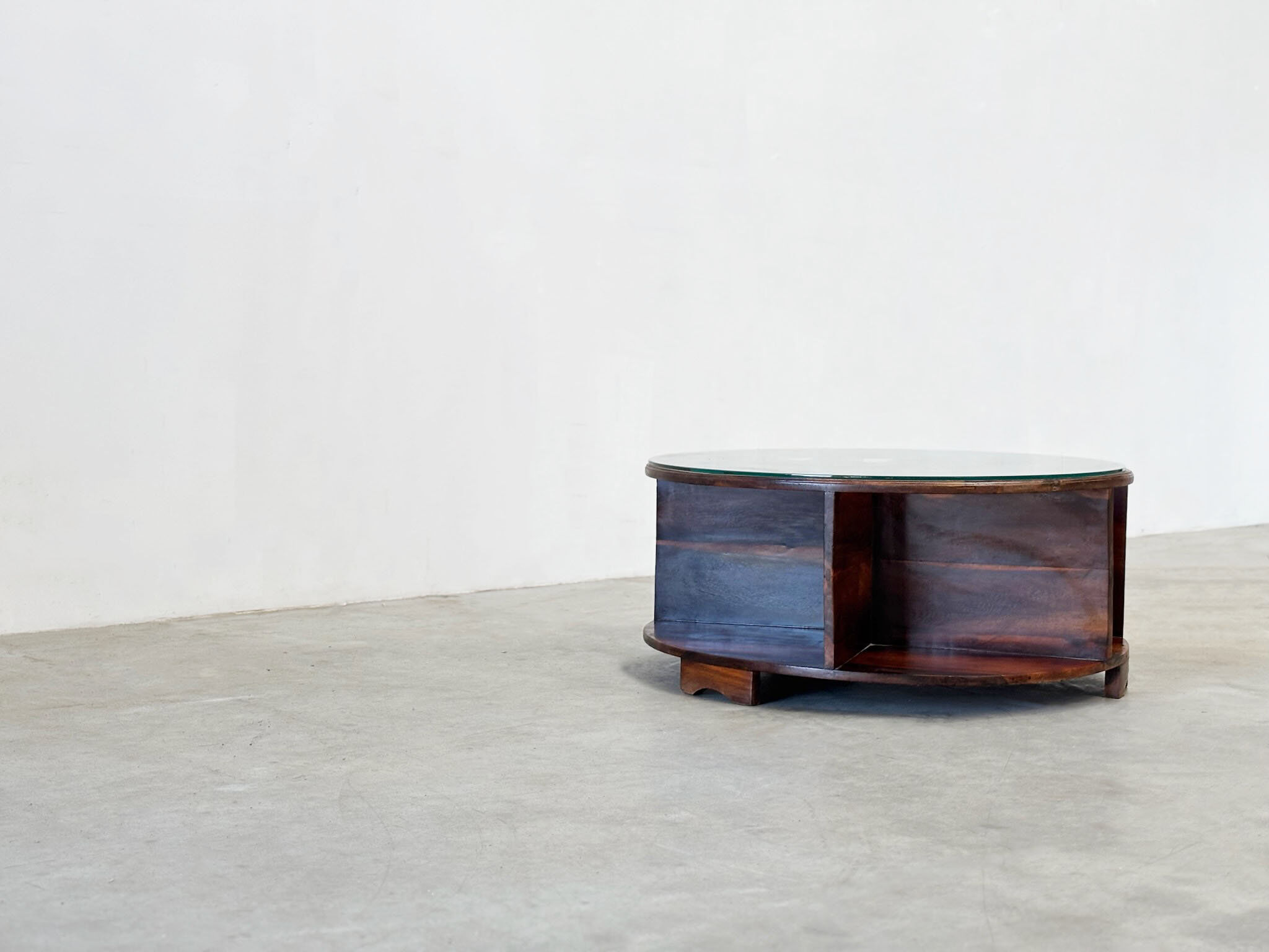 Sculptural Italian coffee table