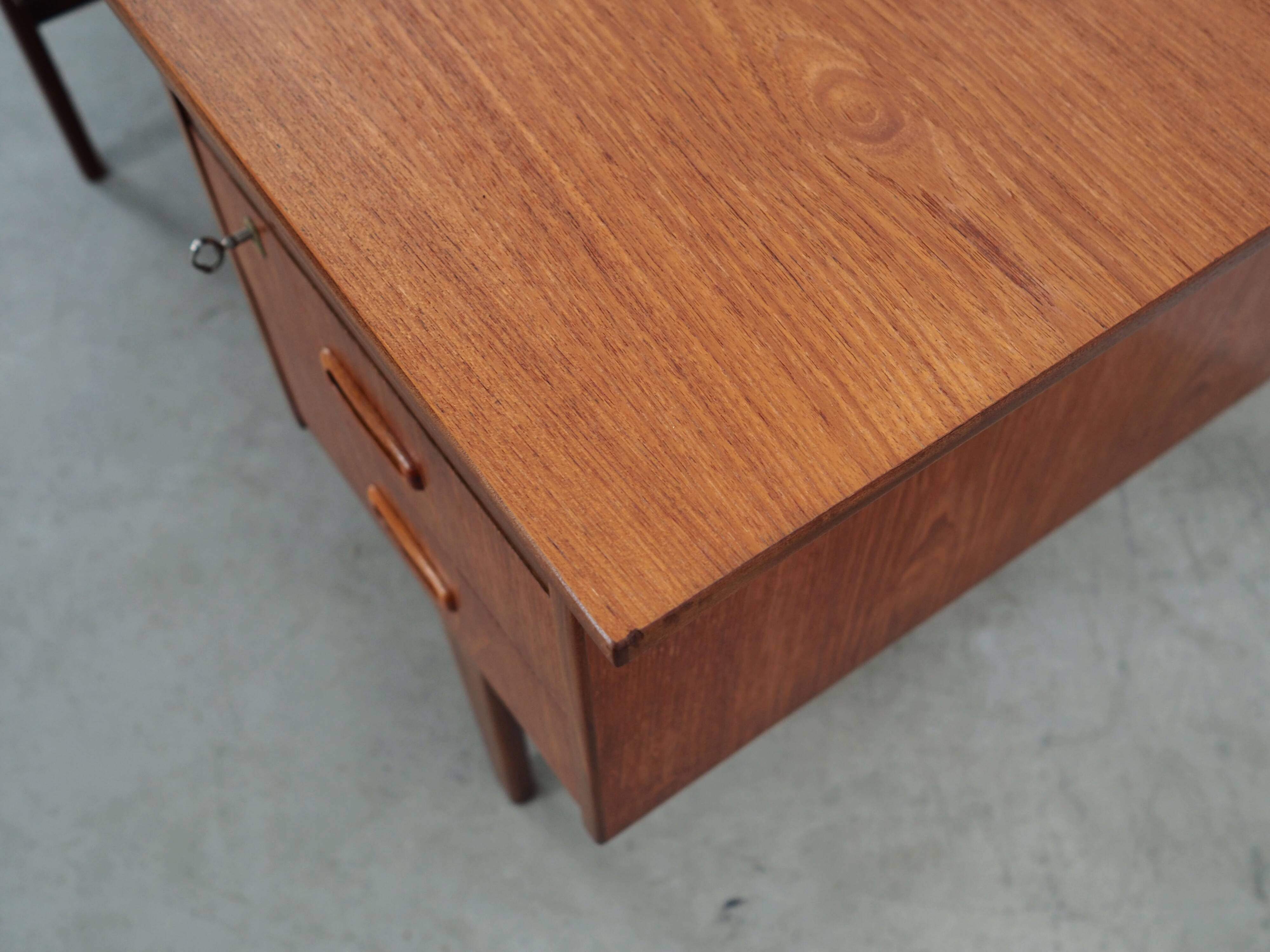 Teak desk, Danish design, 1970s, production: Denmark