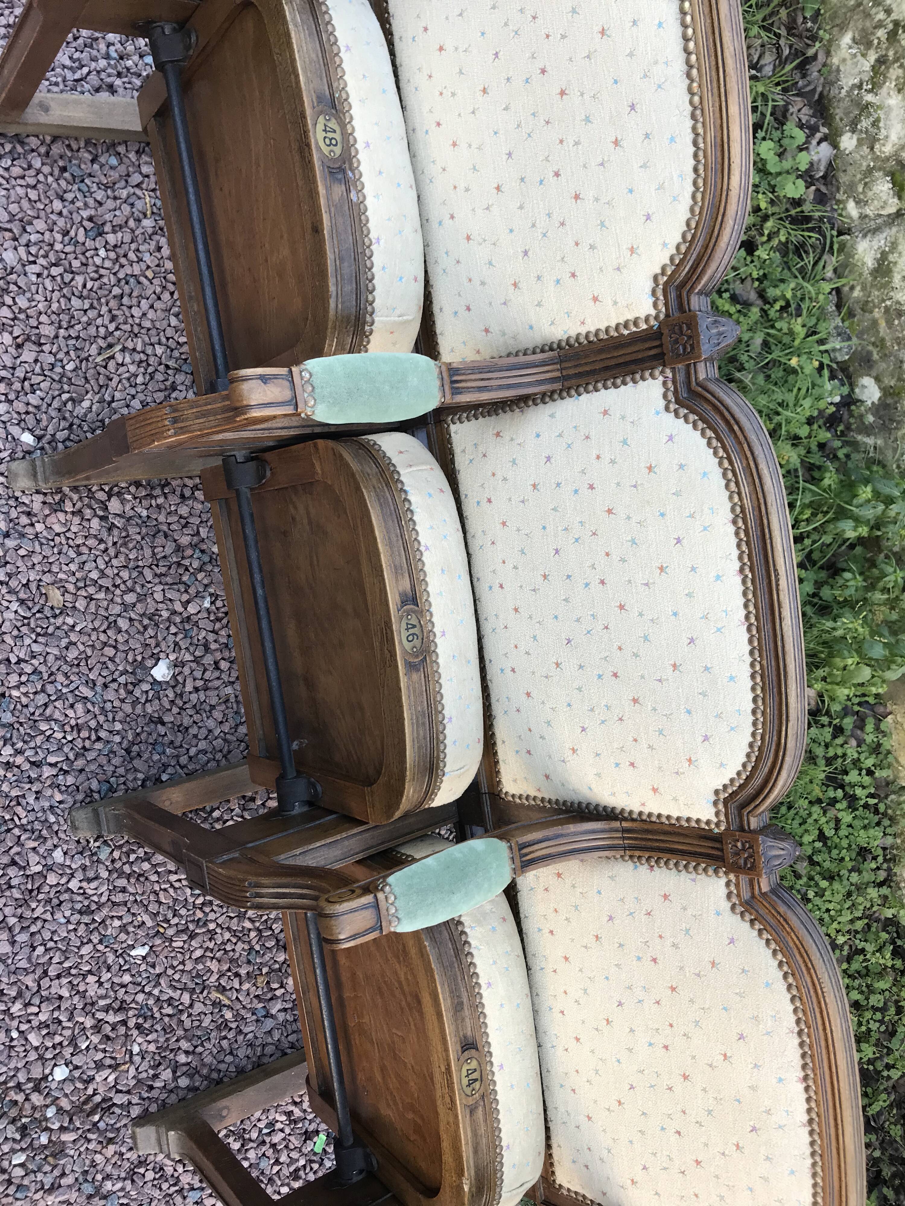 Theatre seat