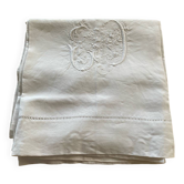 Drap ancien brodé