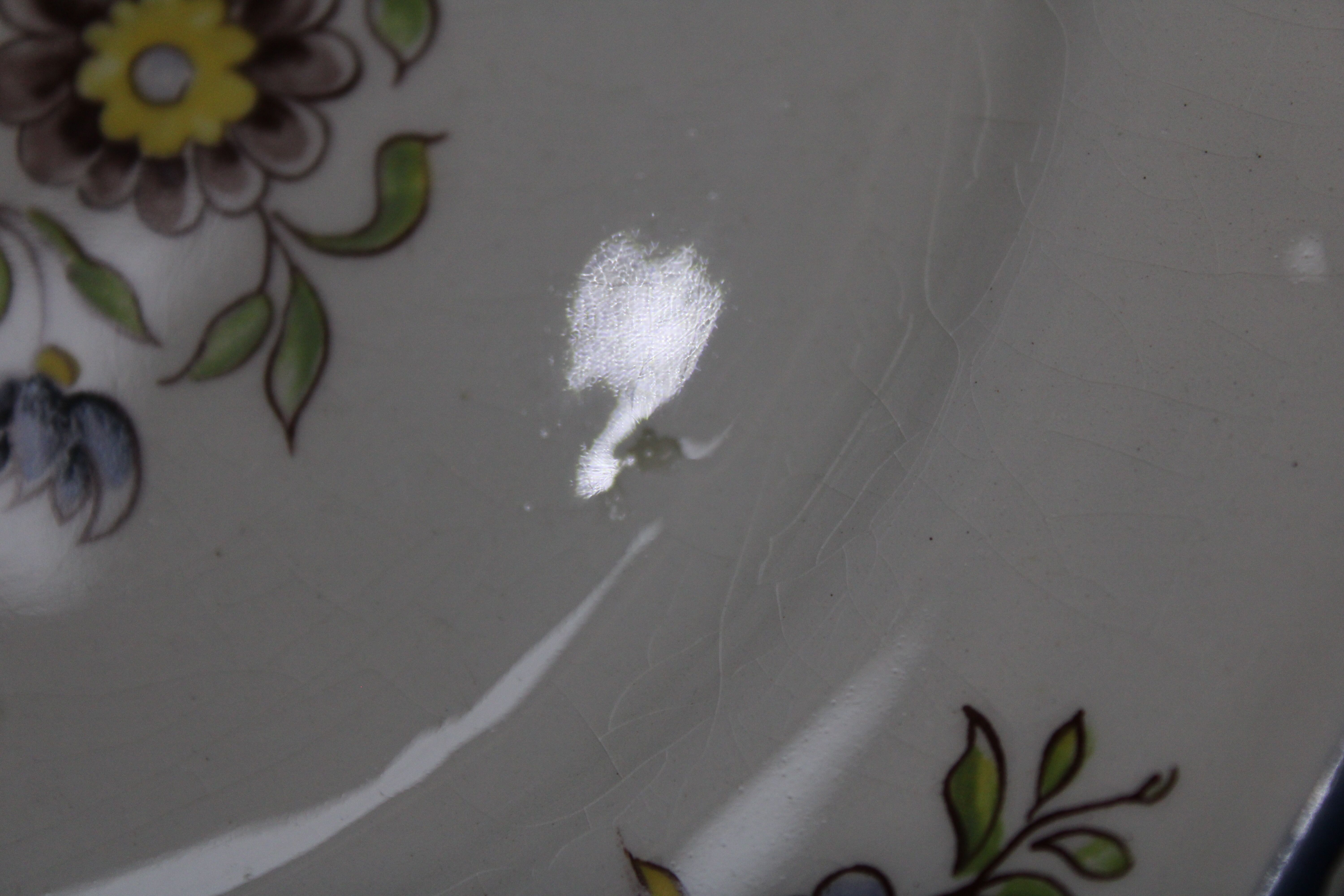 Service at Dessert Saint-Amand Vieux Delft