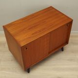 Armoire en teck, design danois, années 1970, production : Danemark