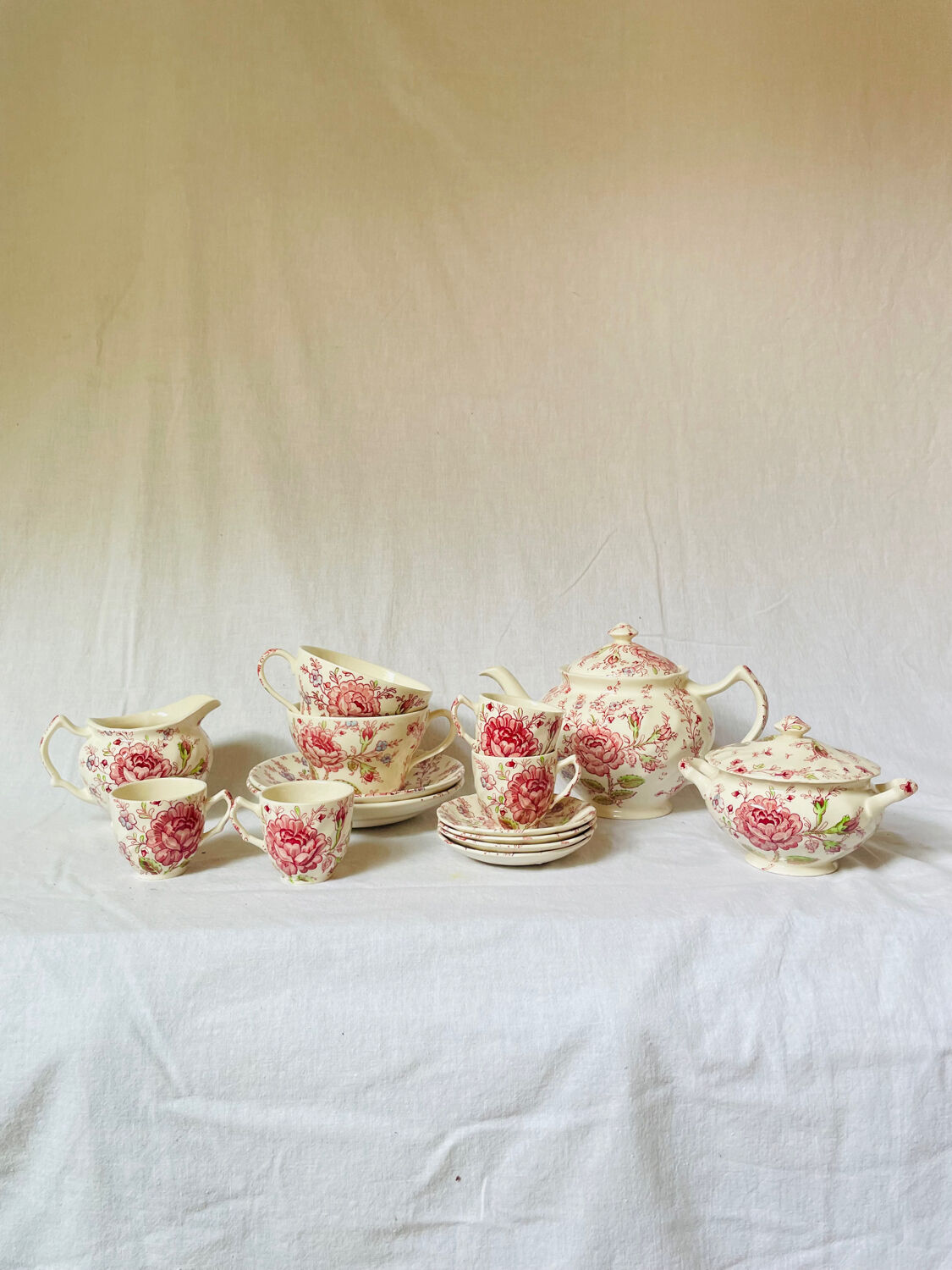 English chintz pink and caffé tea set johnson brothers