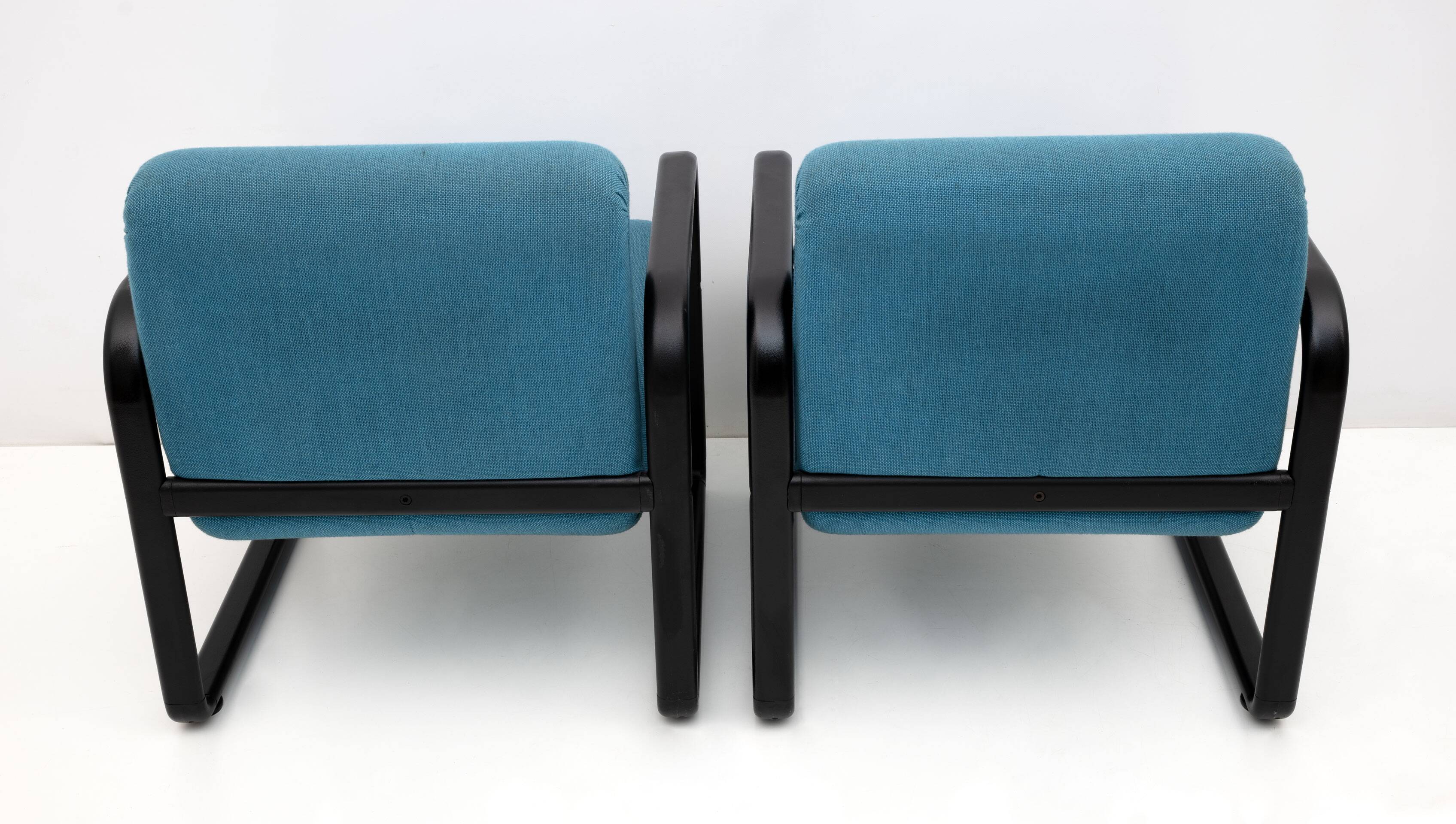 Post-Modern Italian Fabric and Metal Armchairs by Arflex, 70s