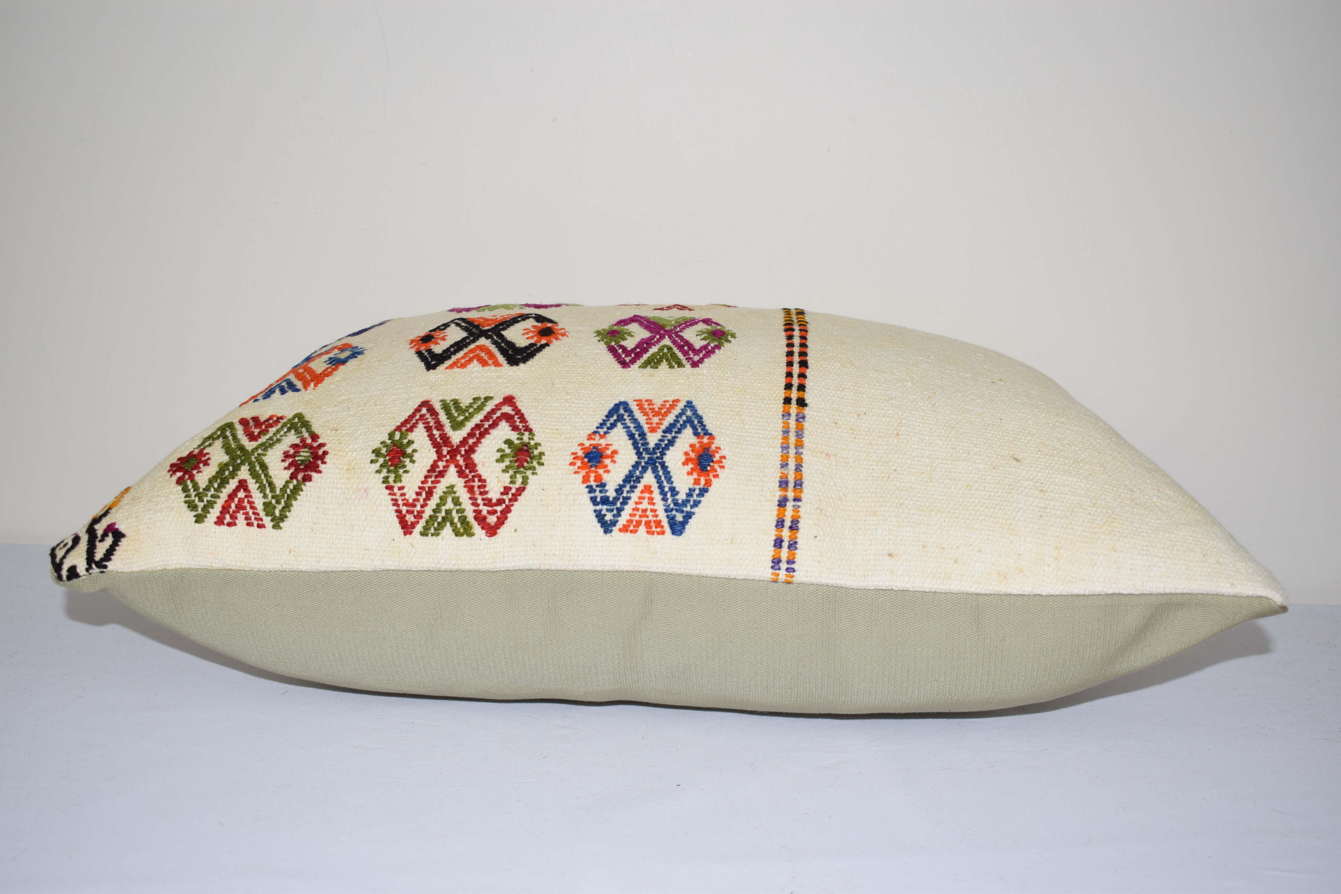 White Turkish Kilim cushion cover