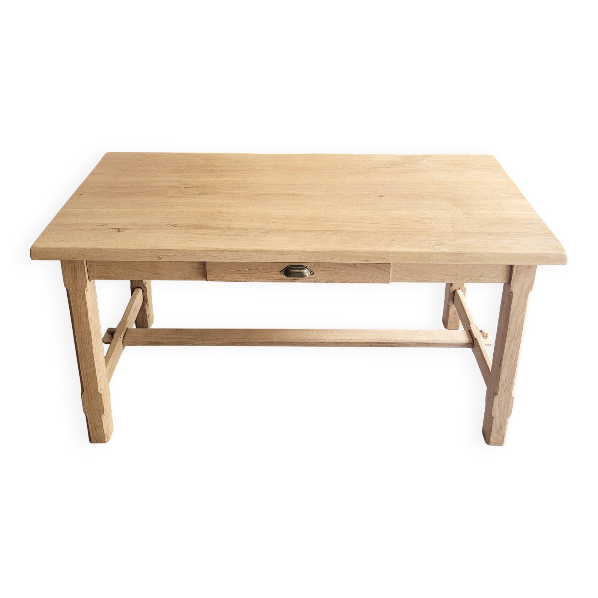 Farmhouse table