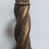Twisted saddle column in gilded plaster