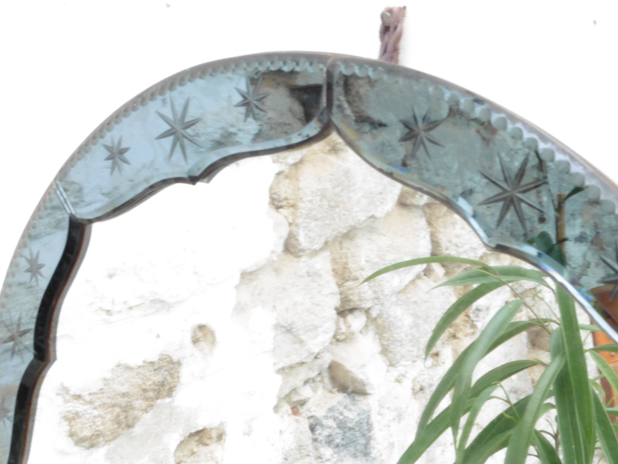 Round Venetian mirror