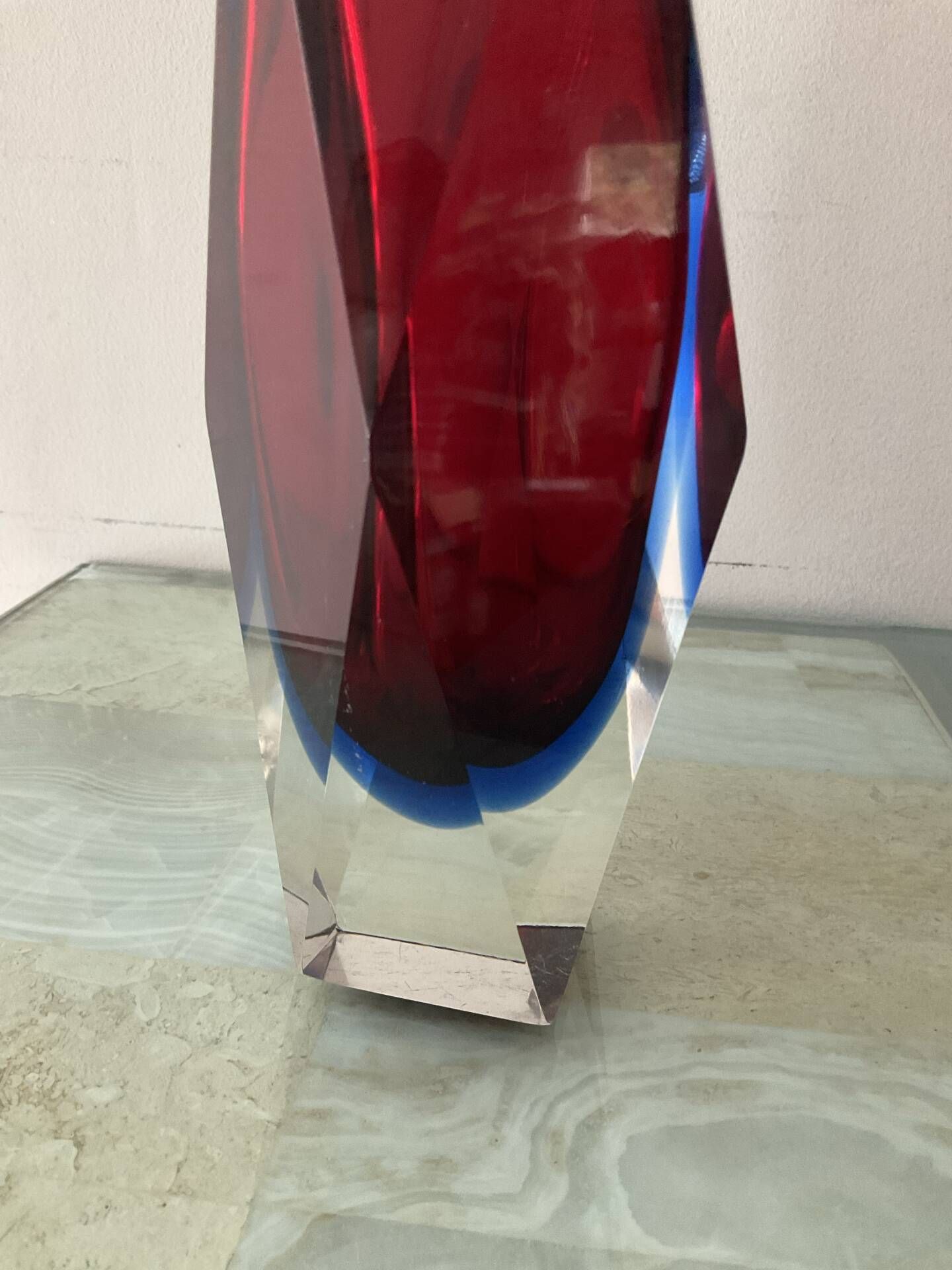 Facet-cut Sommerso vase by Flávio Poli from the 60s-70s.