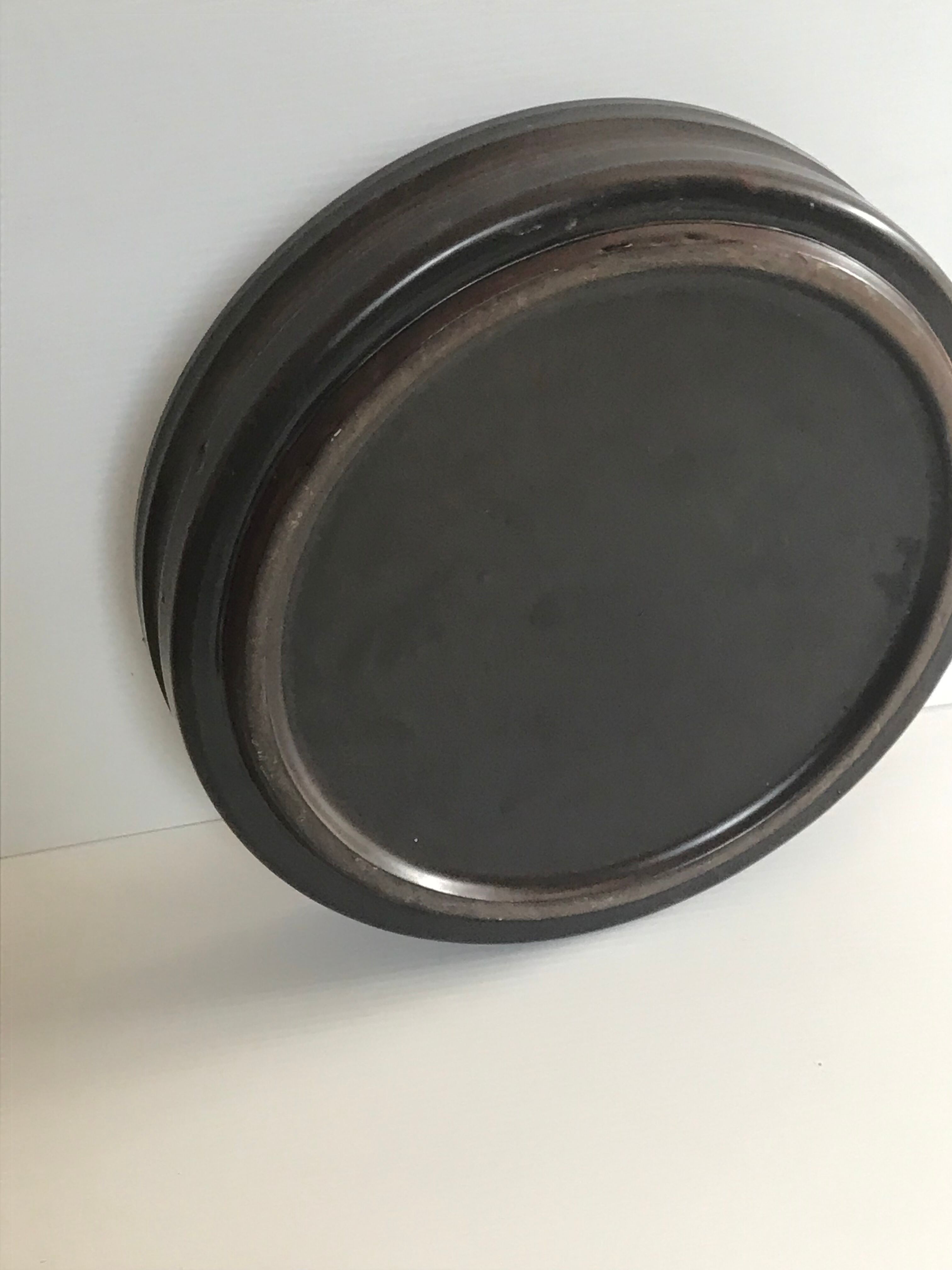 Vintage sandstone pocket empty