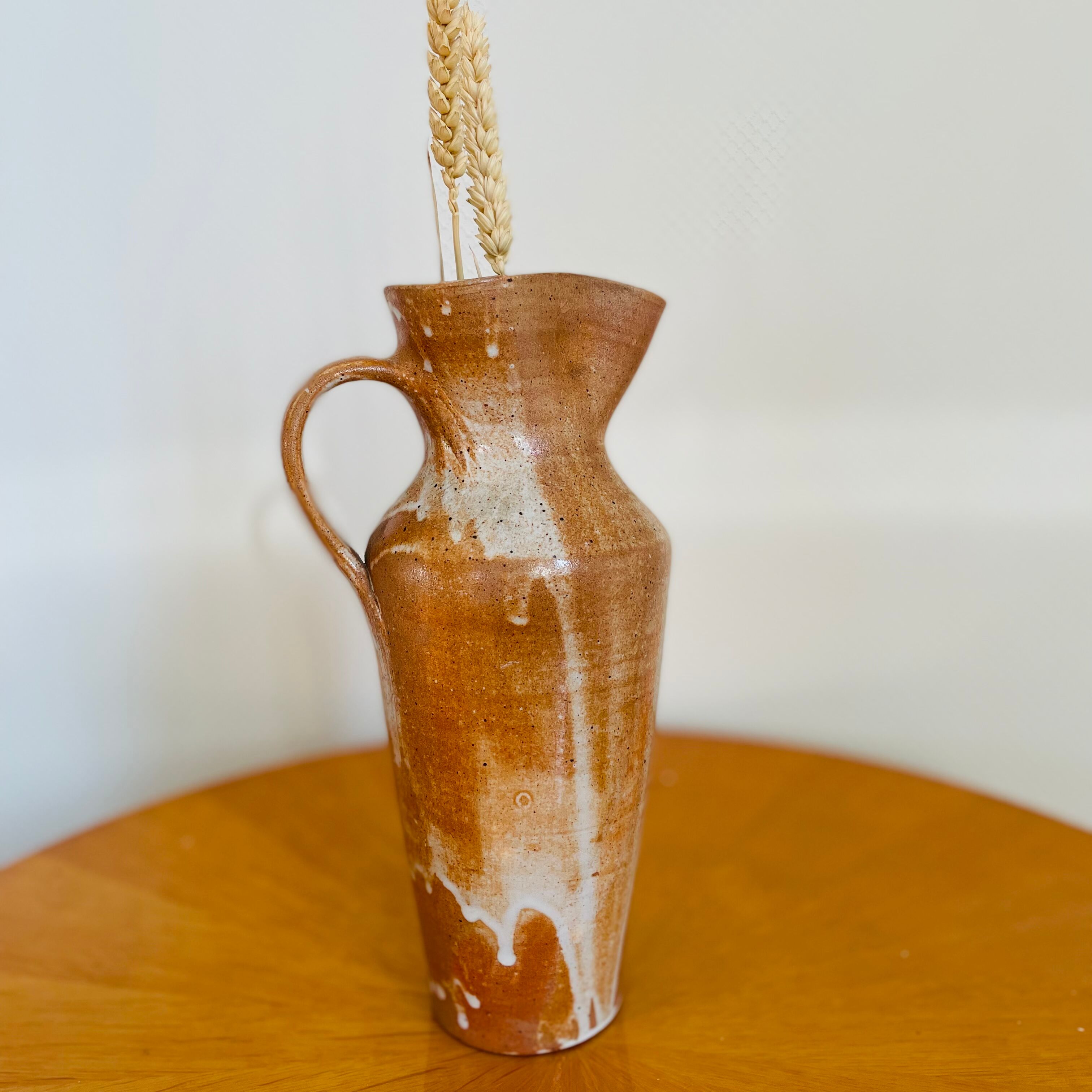 Vase pichet en grès vintage