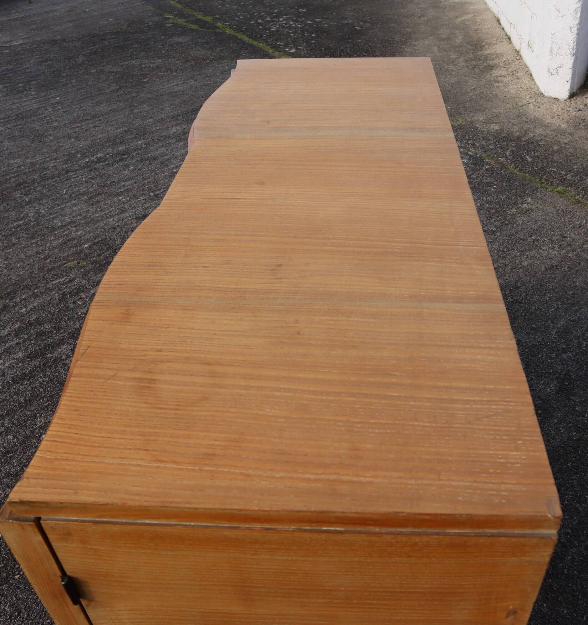 French Art Deco Sideboard - Antique Sideboard in Gilded Walnut Marquetry - 1930s