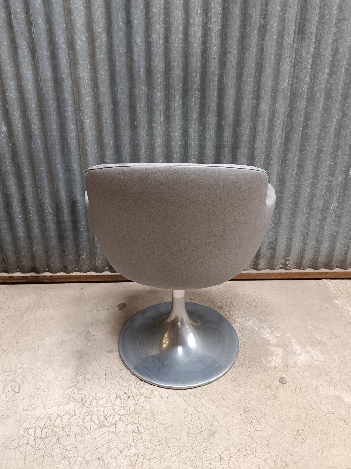 Tulip Armchair