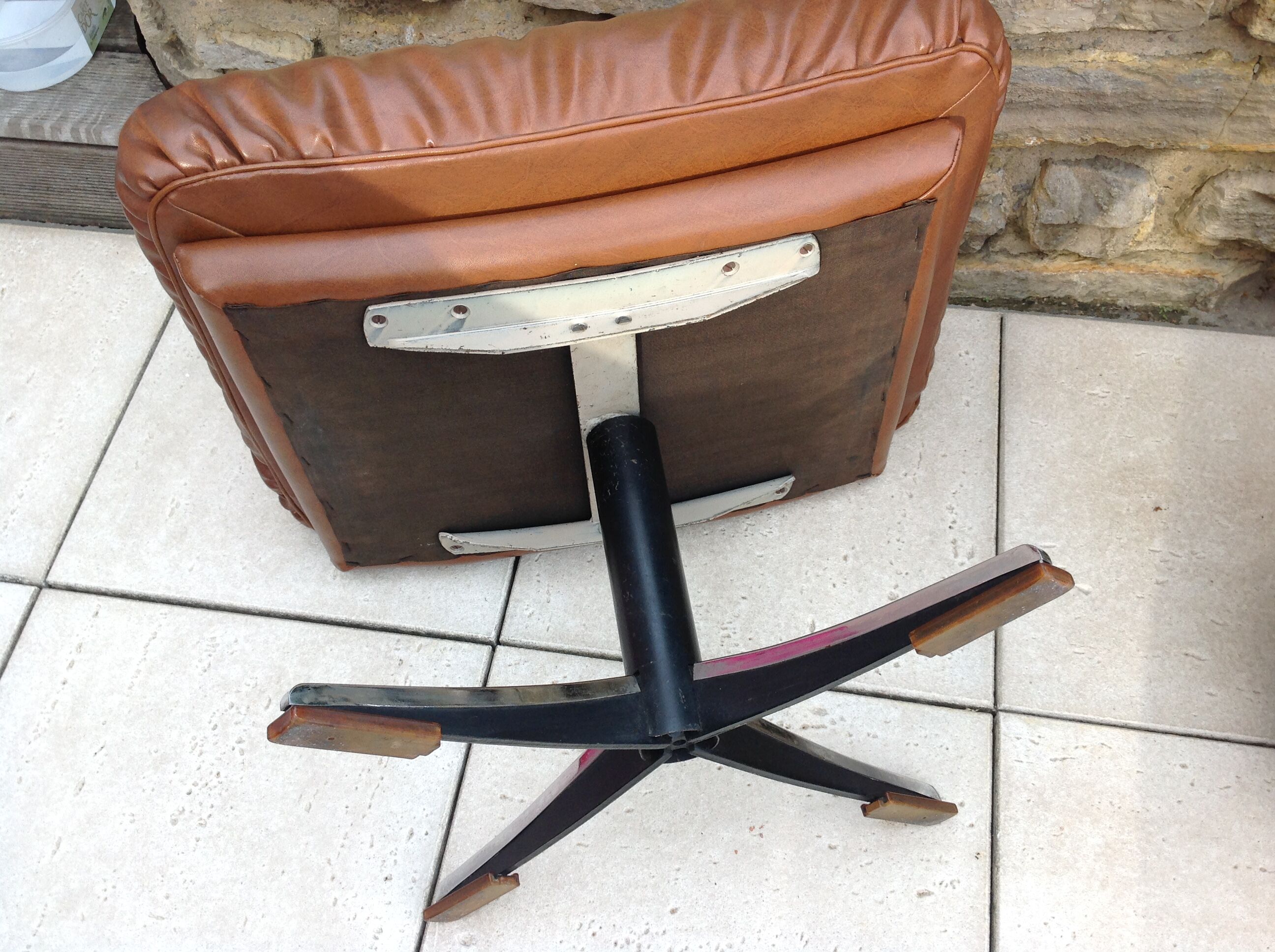 Foot rest ottoman vintage faux leather Brown years 70