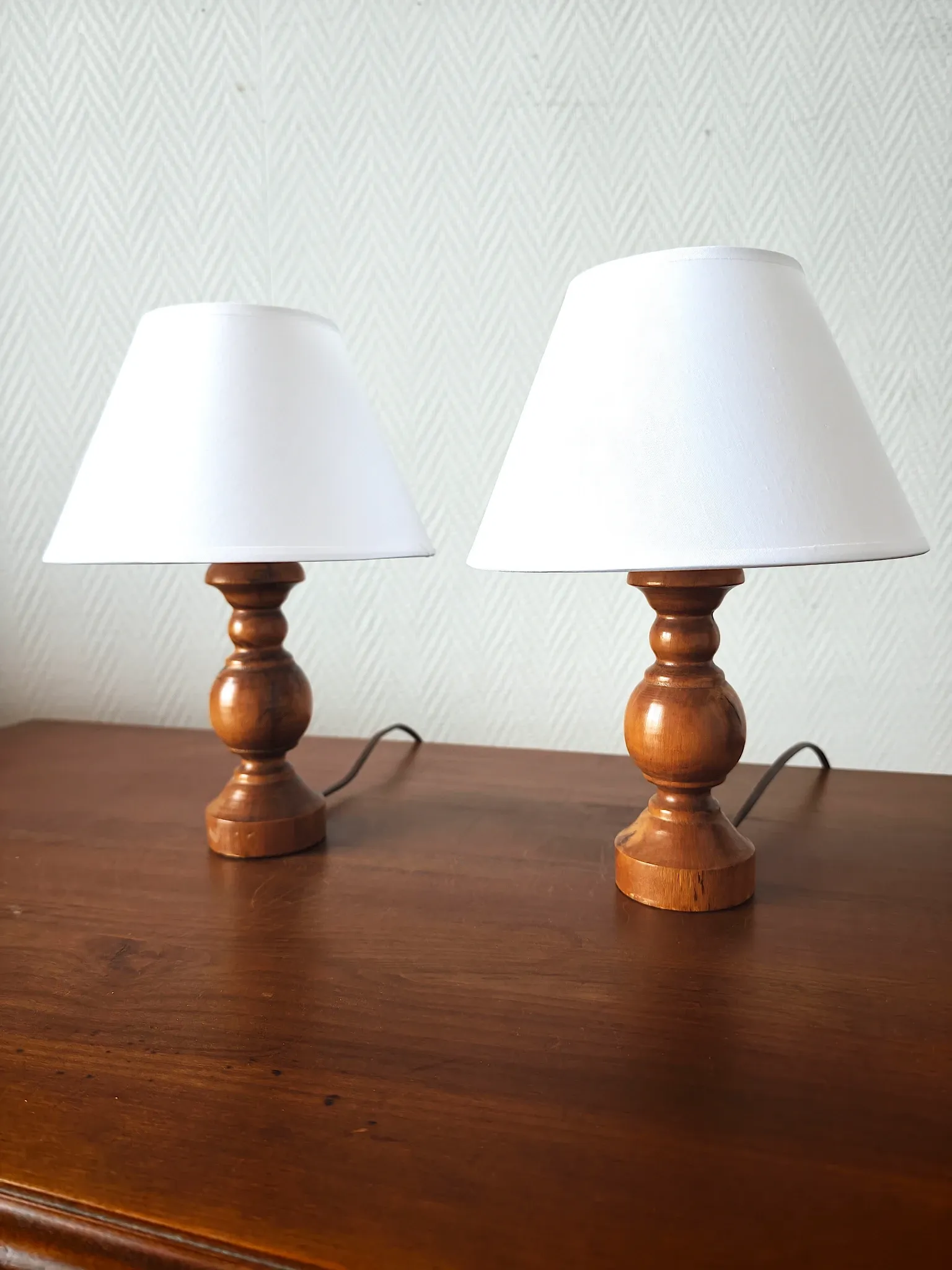 Pair of turned wooden bedside lamps